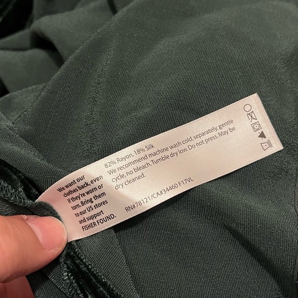 Eileen Fisher Bateau Neck Emerald Green Velvet Short Sleeve Top NWT - Picture 4 of 7